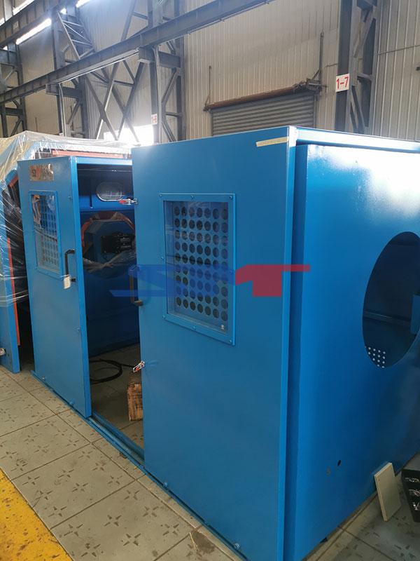 ����˫��Ħ�����ư�1